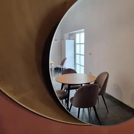 Хостел Compass House Лас-Пальмас-де-Гран-Канария