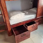 Compass House بيت شباب *