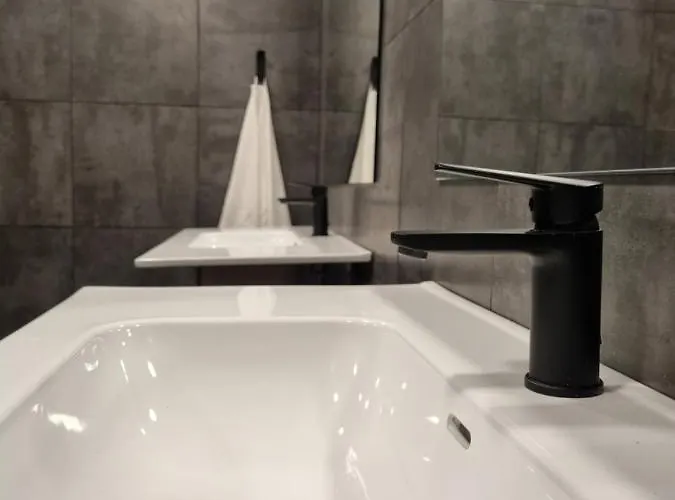 Hostel Compass House *