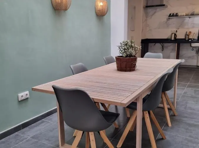 Compass House Hostel Las Palmas de Gran Canaria